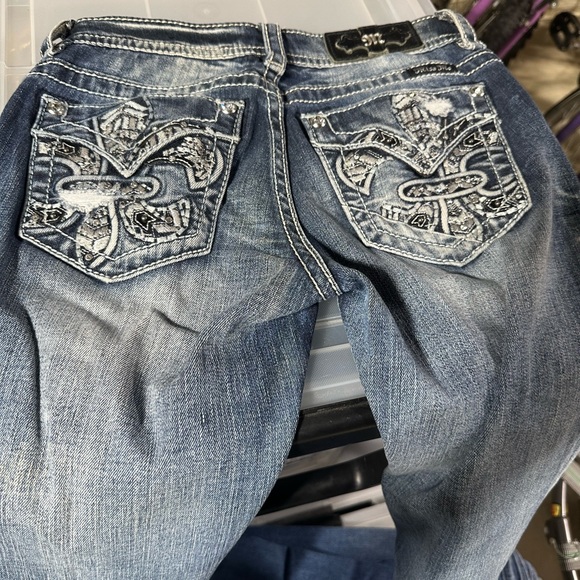 Miss Me Size 25 inseam 32 - Picture 3 of 6